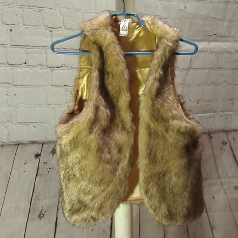 Fur Vest